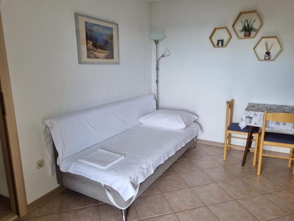 Guesthouse Dominovic Брела Екстериор снимка
