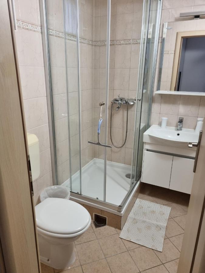 Guesthouse Dominovic Брела Екстериор снимка