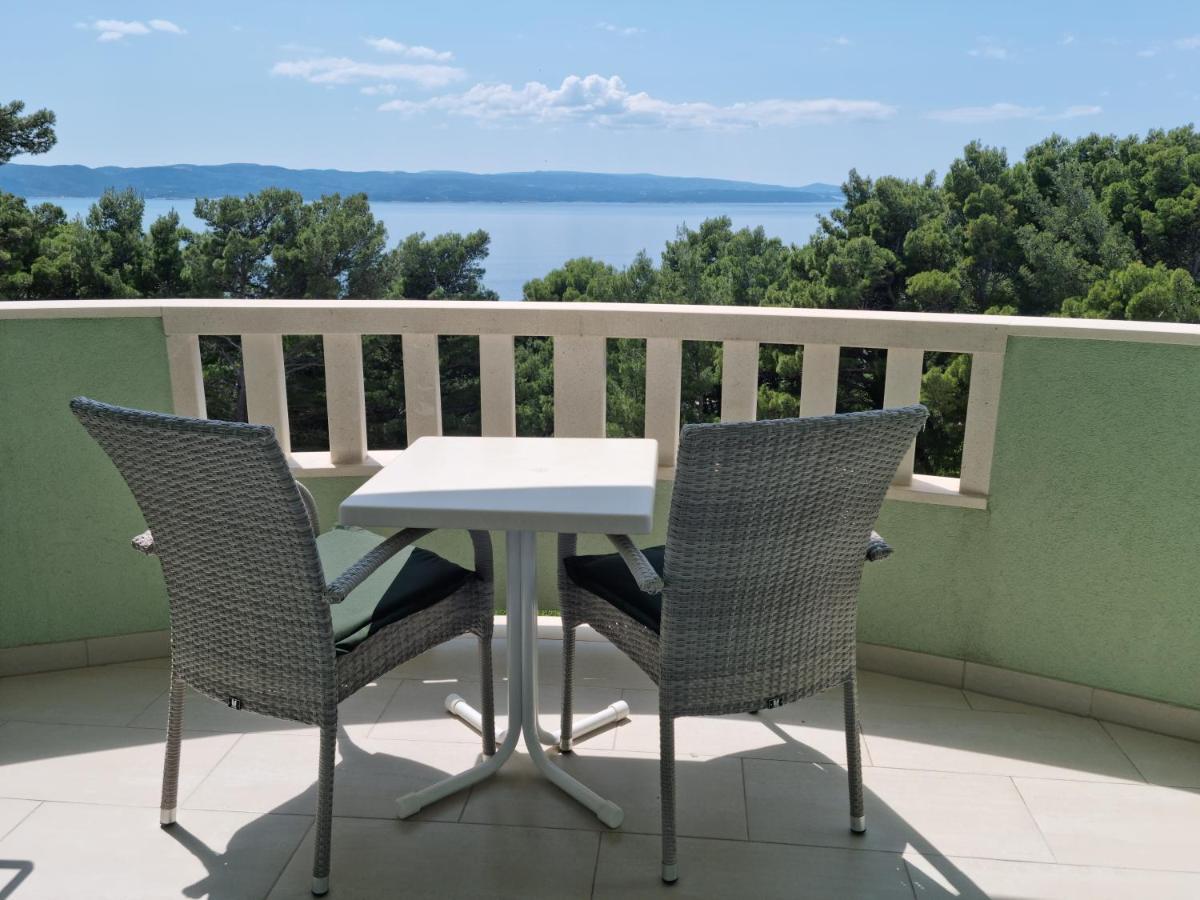 Guesthouse Dominovic Брела Екстериор снимка