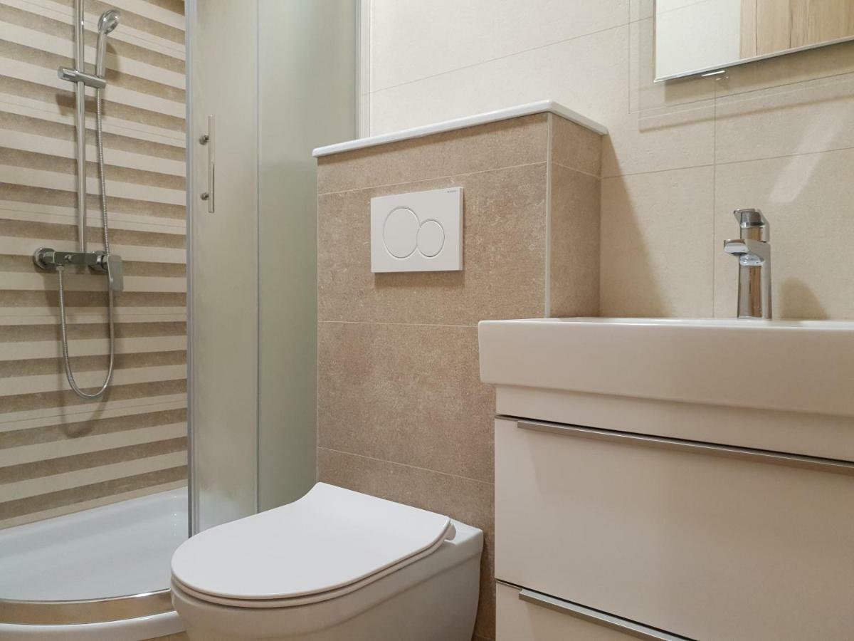 Guesthouse Dominovic Брела Екстериор снимка
